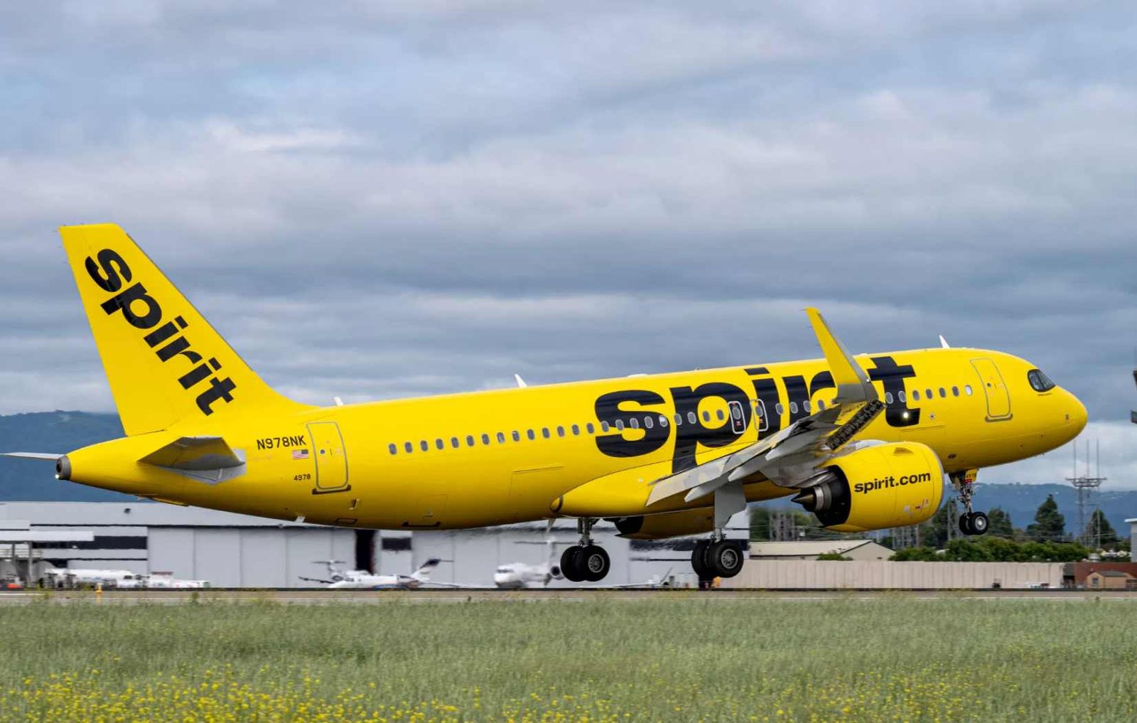 Spirit Airlines Files for Bankruptcy Amid Financial Woes